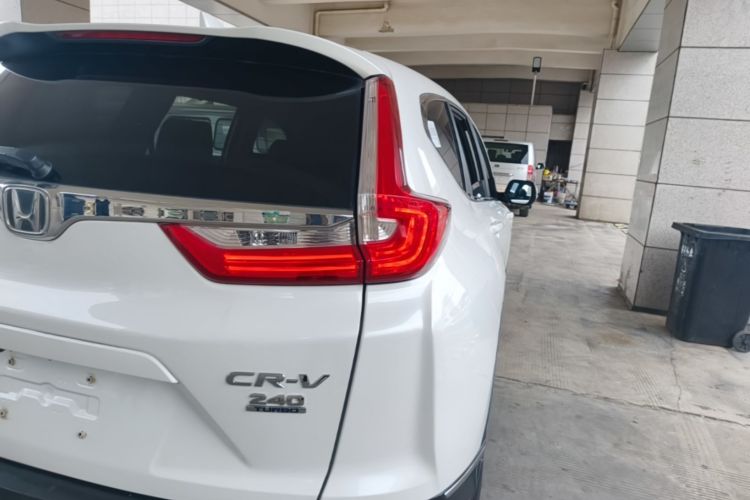 Honda CR-V 2019 #8 Honda CR-V 2019 immagine di auto #8