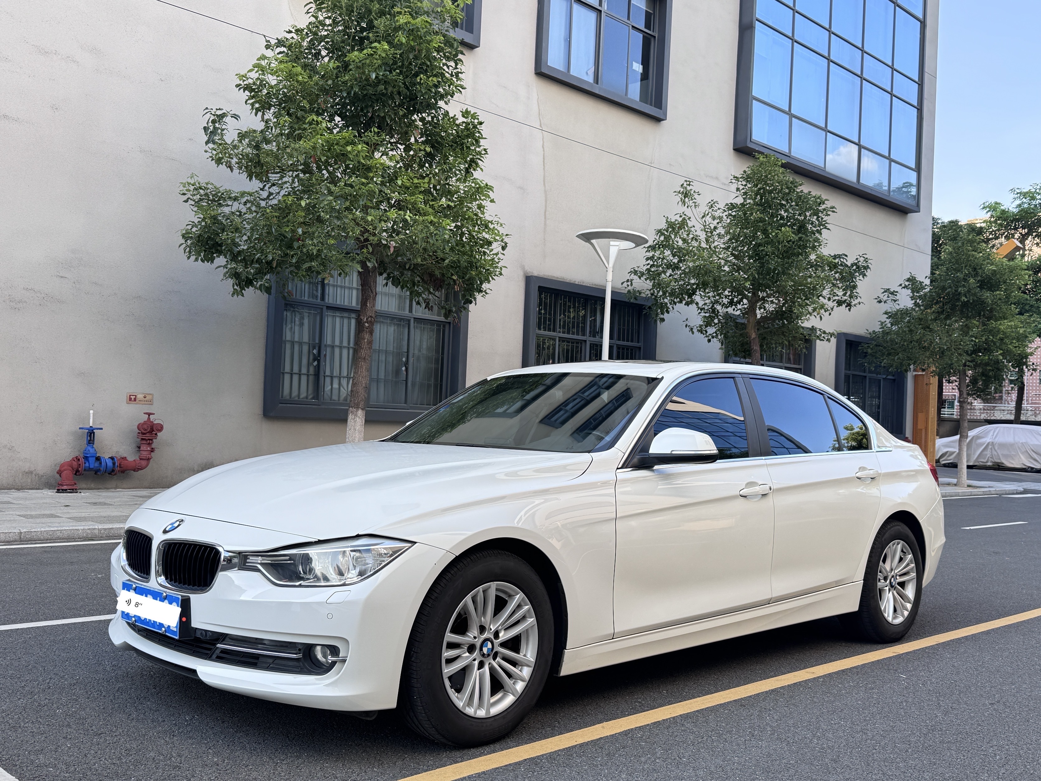 BMW 3 Series 2015 car image #2