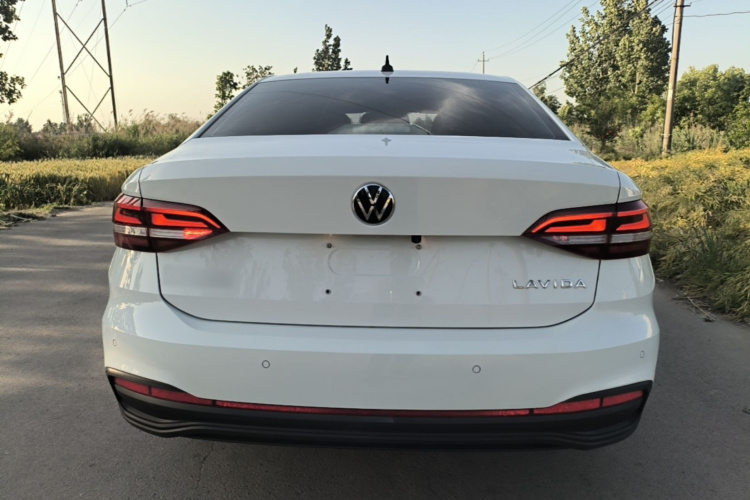 Volkswagen Lavida 2022 #6 Volkswagen Lavida 2022 car image #6
