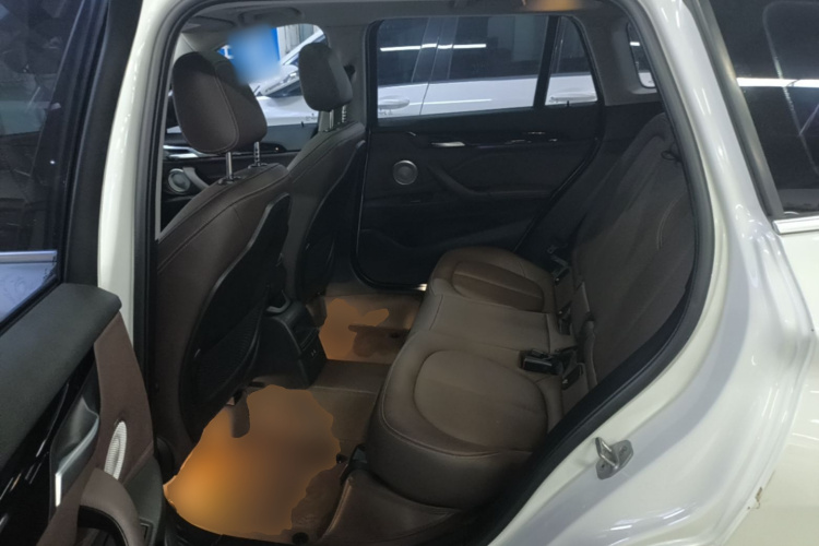 BMW X1 2021 صورة سيارة #17