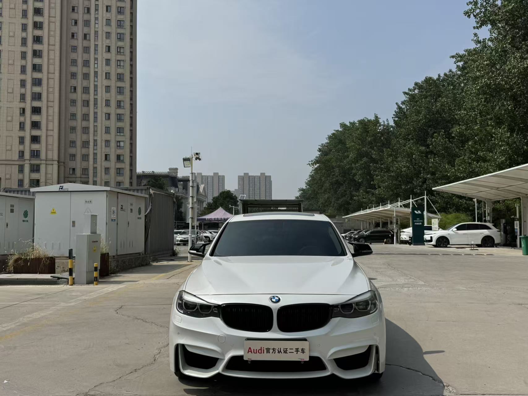 BMW 3 Series GT 2017 #4 BMW 3 Series GT 2017 car image #4