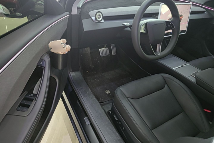 2026 #16 2026 car image #16