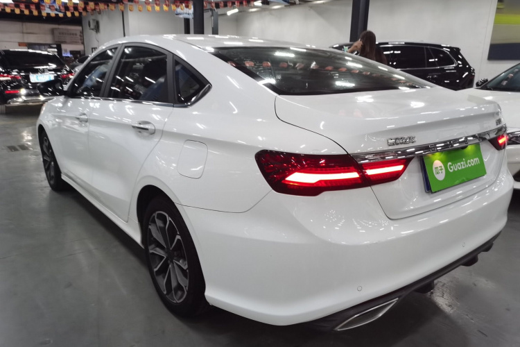 GEELY Binray 2021 immagine di auto #7