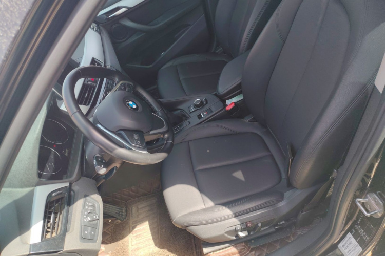 BMW X1 2019 #15 BMW X1 2019 car image #15
