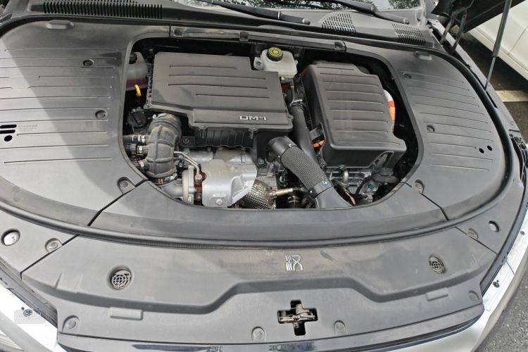 BYD Han 2024 #22 BYD Han 2024 car image #22