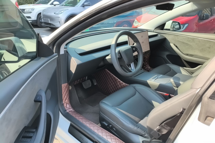 Tesla Model 3 2023 #12 Tesla Model 3 2023 car image #12