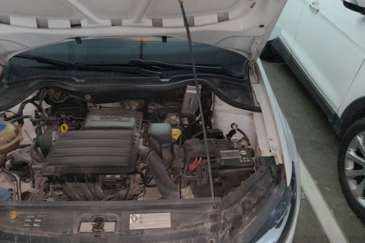 Volkswagen Polo 2018 car image #23
