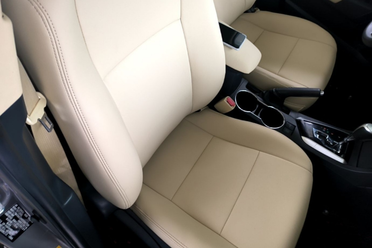 Toyota Corolla 2017 #24 Toyota Corolla 2017 car image #24