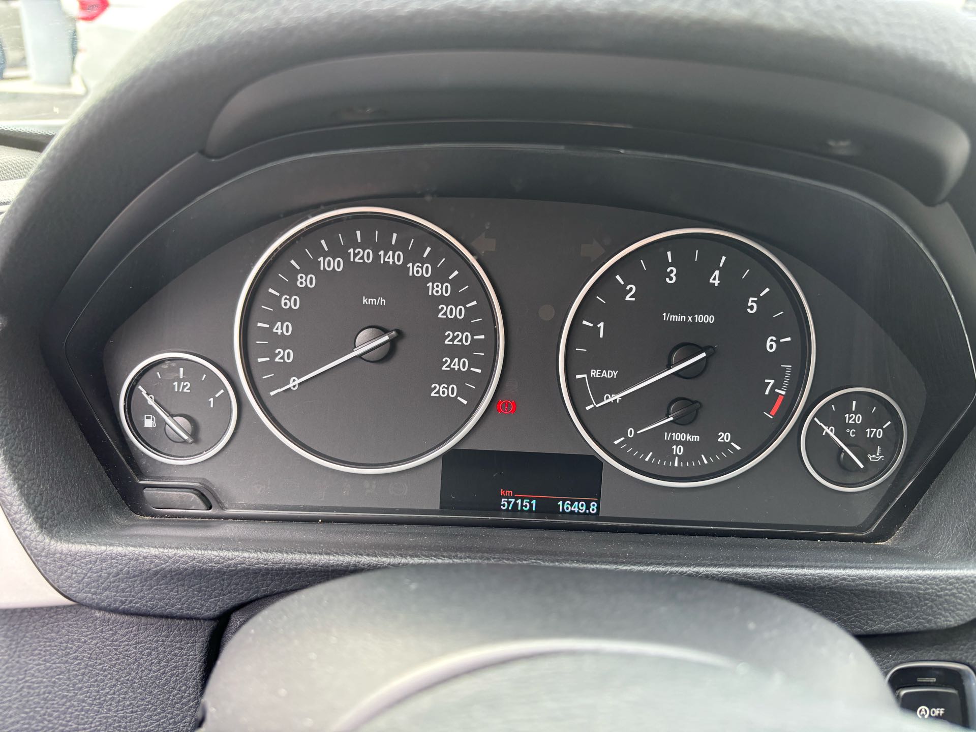 BMW 3 Series 2015 #5 BMW 3 Series 2015 car image #5