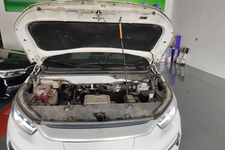 BYD Yuan Pro 2022 #18 BYD Yuan Pro 2022 car image #18