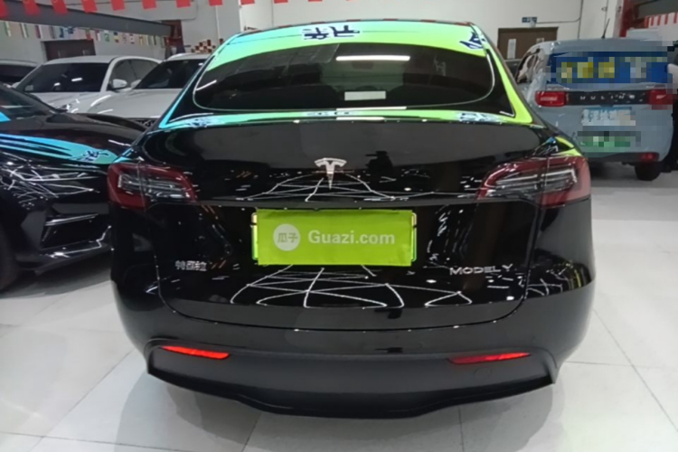 Tesla Model Y 2022 #6 Tesla Model Y 2022 immagine di auto #6
