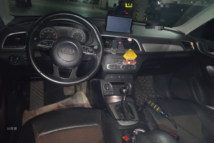 Audi Q3 2017 #11 Audi Q3 2017 car image #11