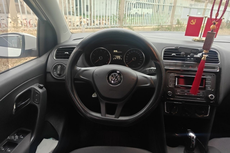 Volkswagen Polo 2014 #12 Volkswagen Polo 2014 car image #12