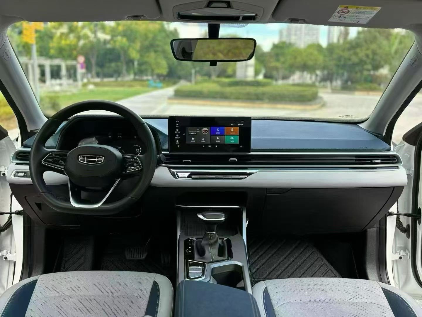 GEELY Emgrand 2022 #6 GEELY Emgrand 2022 car image #6