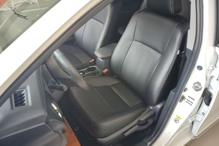 Toyota Corolla 2018 #14 Toyota Corolla 2018 car image #14