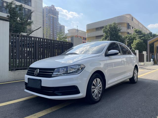 Volkswagen Santana 2018 car image #16