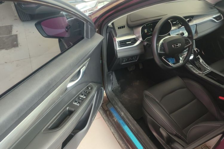 GEELY Emgrand 2020 car image #9