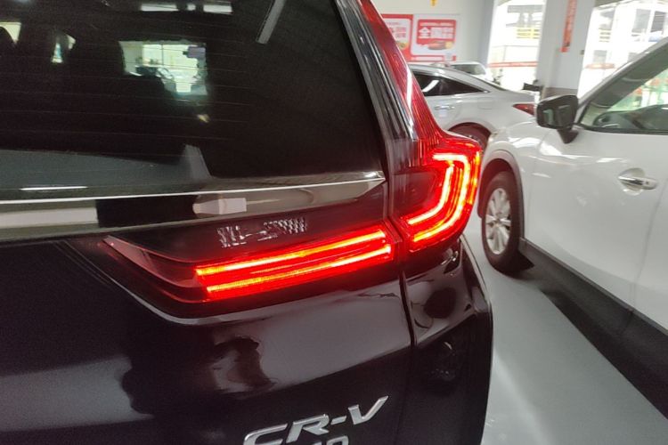 Honda CR-V 2020 #8 Honda CR-V 2020 car image #8