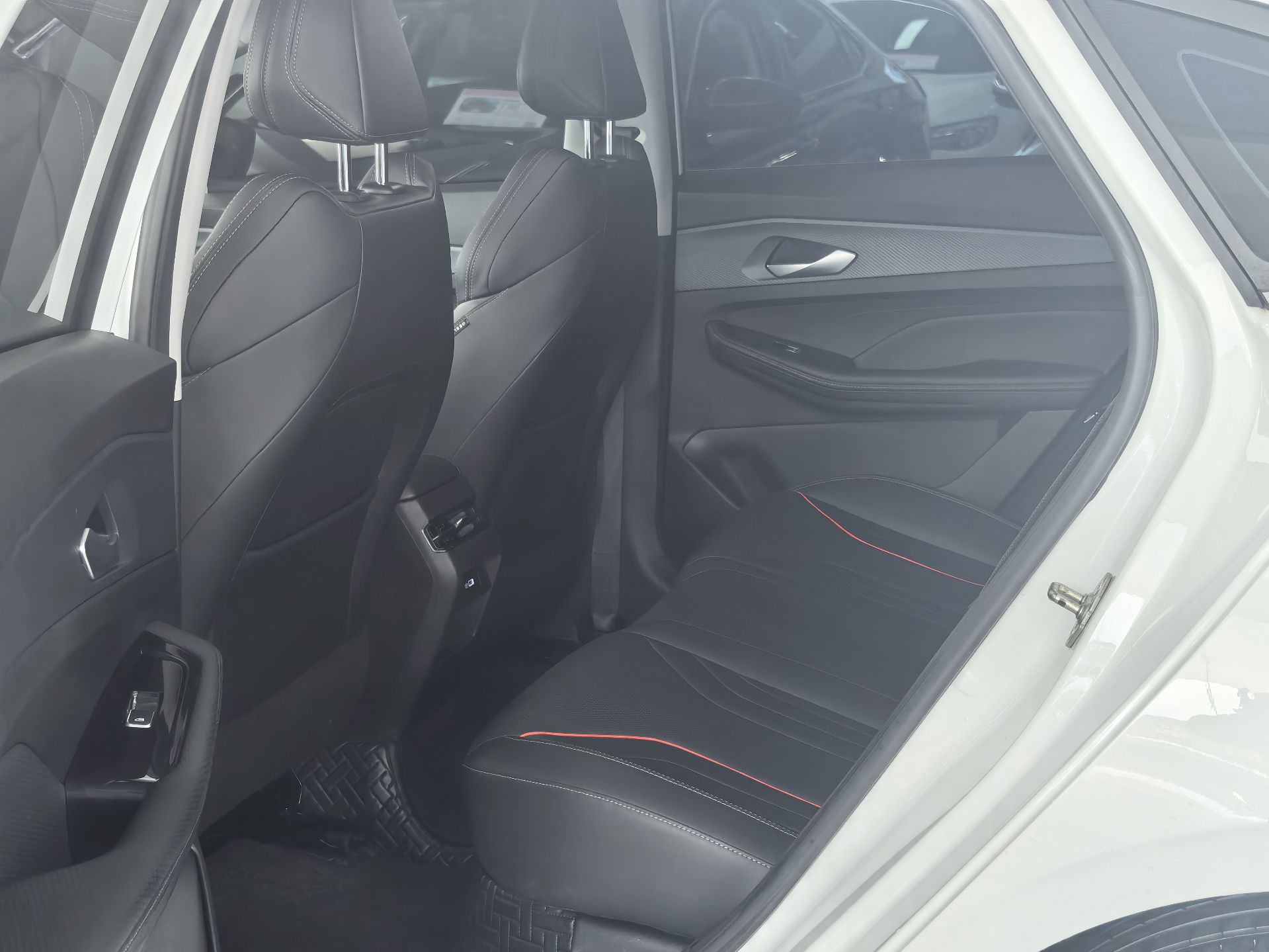 GEELY Binray 2024 #8 GEELY Binray 2024 car image #8