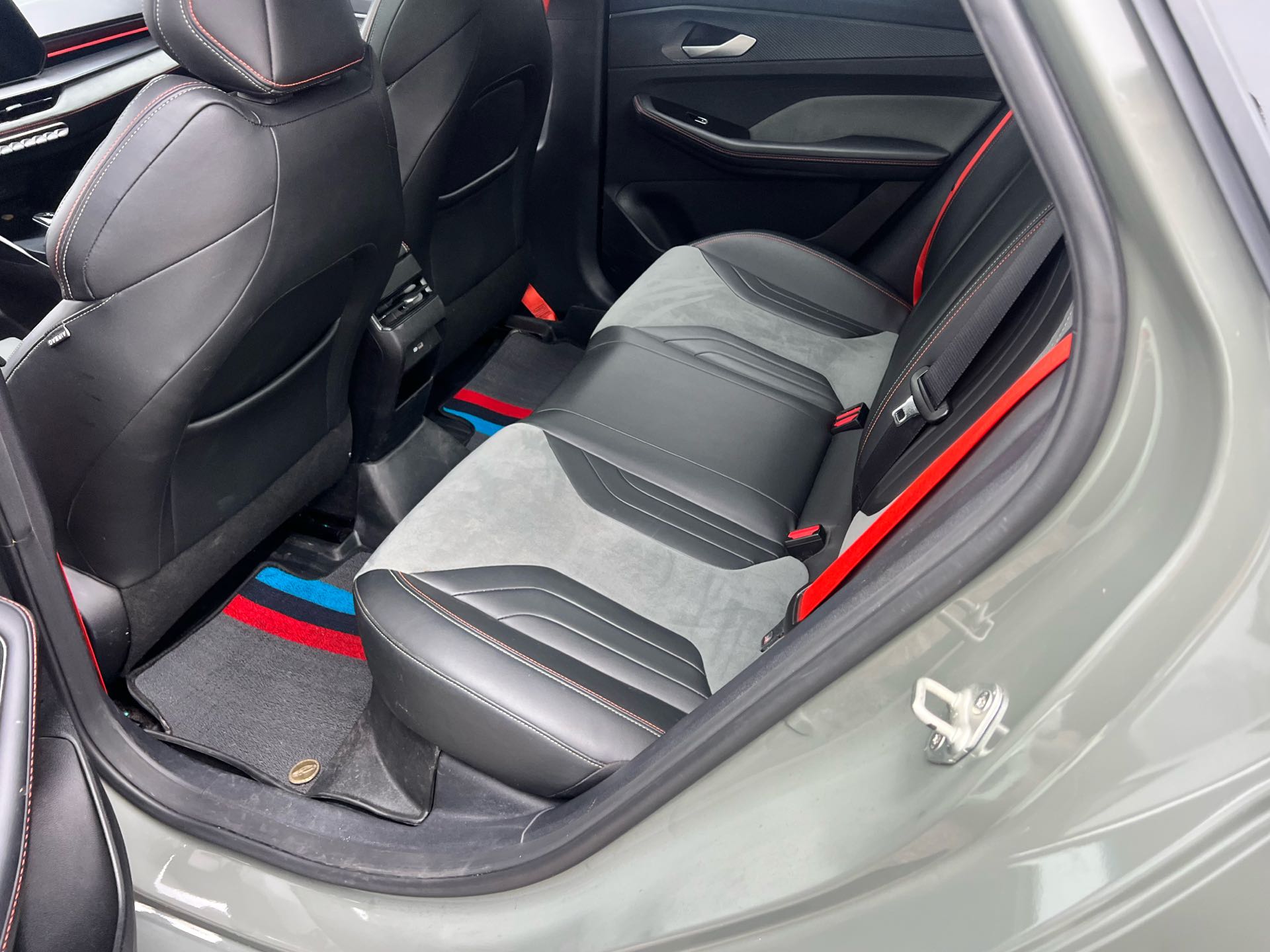 GEELY Binray 2022 صورة سيارة #6