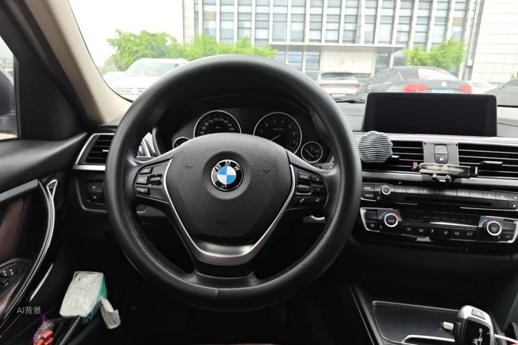 BMW 3 Series 2018 #12 BMW 3 Series 2018 car image #12