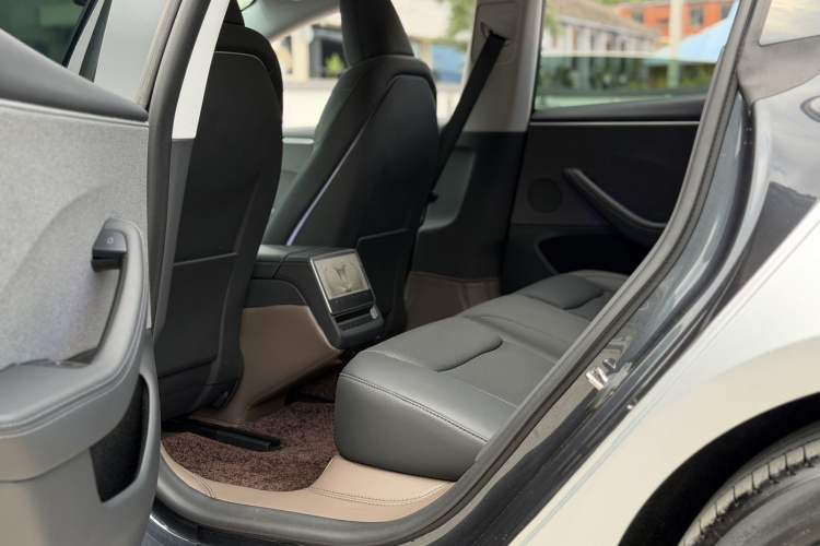 Tesla Model 3 2024 #17 Tesla Model 3 2024 car image #17