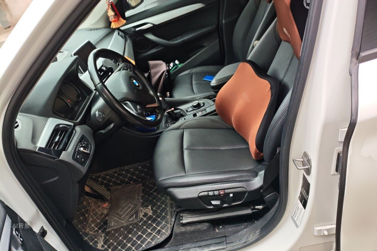 BMW X1 2018 imagen de coche #17