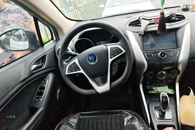 BYD Yuan New Energy 2019 #12 BYD Yuan New Energy 2019 car image #12