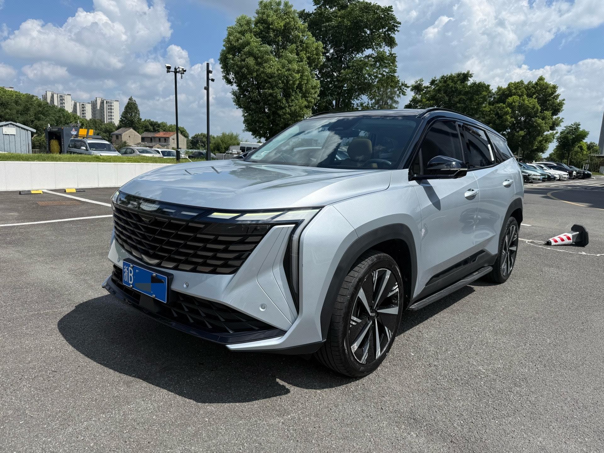 GEELY Boyue L 2022 car image 