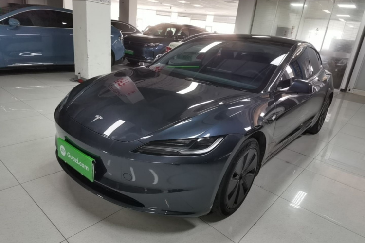 Tesla Model 3 2024 #2 Tesla Model 3 2024 car image #2