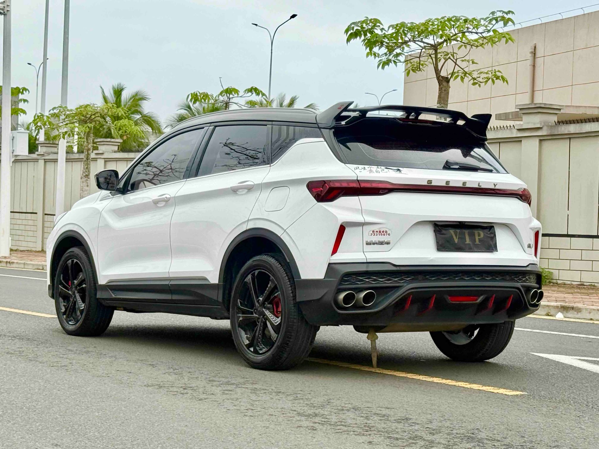 GEELY Coolray 2023 immagine di auto #7