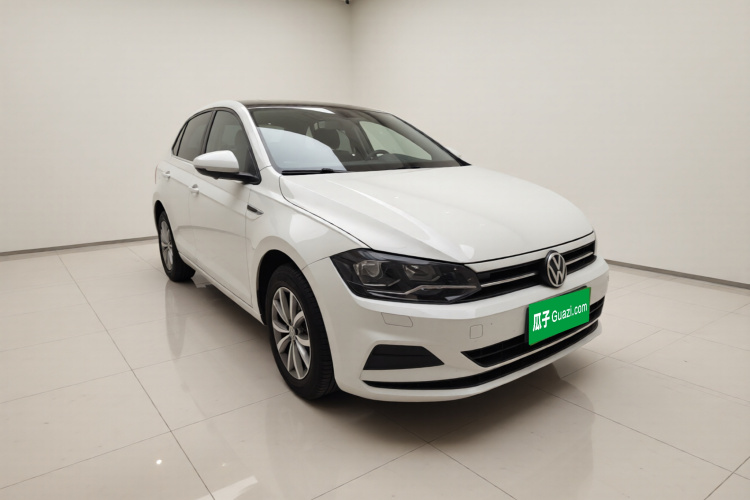 Volkswagen Polo 2025 car image #4