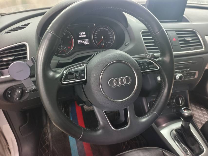 Audi Q3 2019 #2 Audi Q3 2019 car image #2