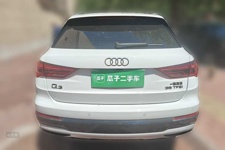 Audi Q3 2020 car image #6