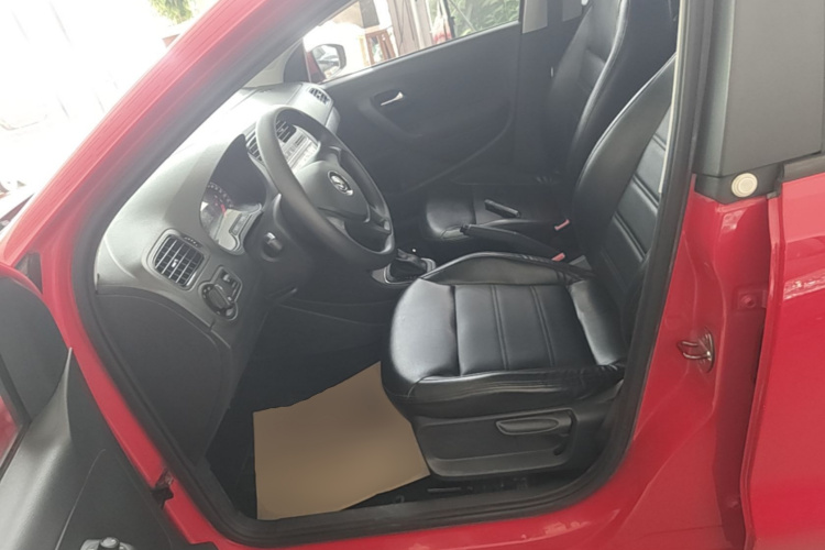 Volkswagen Polo 2017 #19 Volkswagen Polo 2017 car image #19