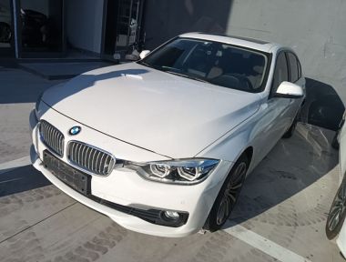 BMW 3 Series 2019 BMW 3 Series 2019 car image