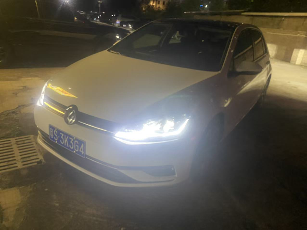 2019 2019 car image
