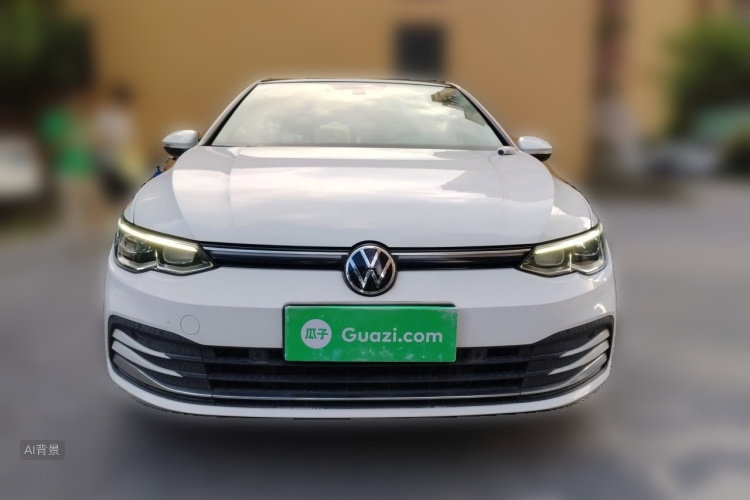 Volkswagen Golf 2021 car image #3