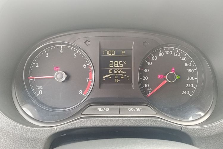 Volkswagen Polo 2018 #12 Volkswagen Polo 2018 car image #12
