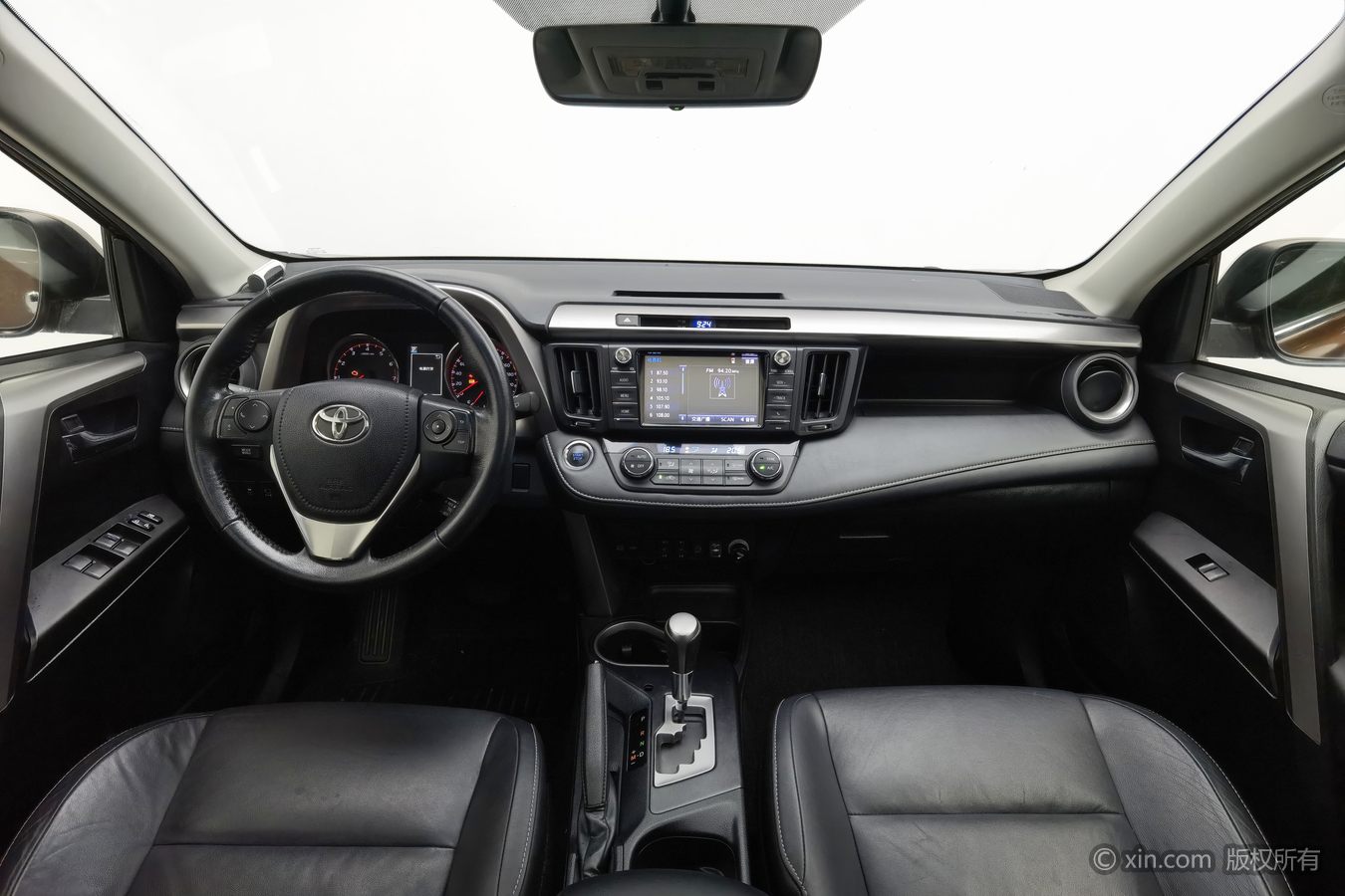 Toyota RAV4 2017 #12 Toyota RAV4 2017 car image #12