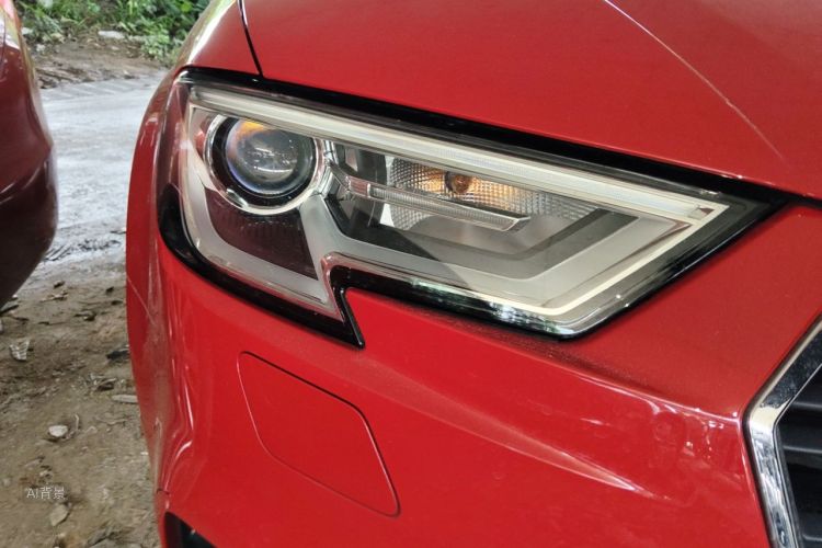 Audi A3 2018 car image #8
