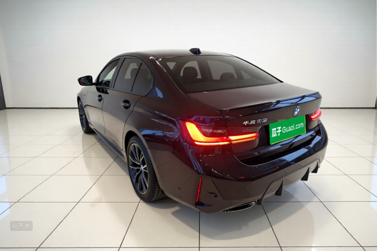 BMW 3 Series 2024 #5 BMW 3 Series 2024 car image #5