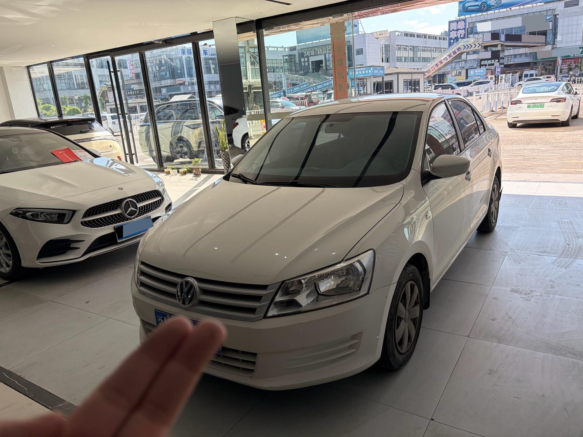 Volkswagen Santana 2015 Volkswagen Santana 2015 car image