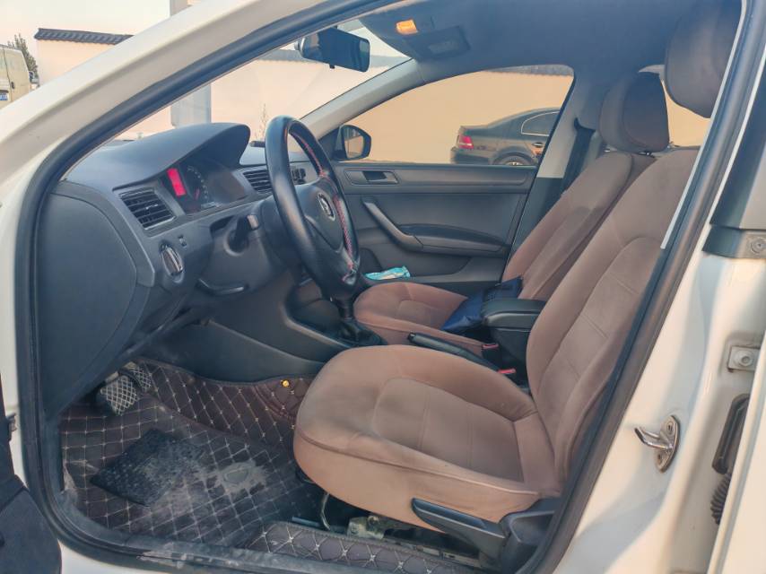 Volkswagen Santana 2017 car image #4
