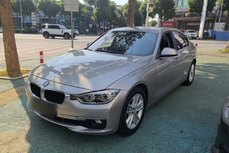 BMW 3 Series 2017 #2 BMW 3 Series 2017 изображение автомобиля #2