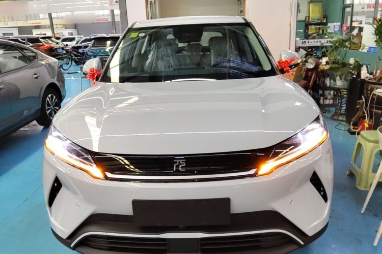 BYD YuanUP 2026 #3 BYD YuanUP 2026 car image #3