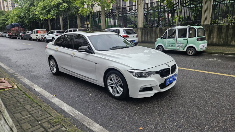 BMW 3 Series 2016 #3 BMW 3 Series 2016 car image #3