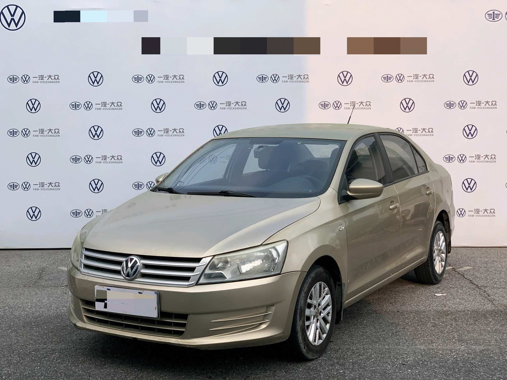 Volkswagen Santana 2013 car image 