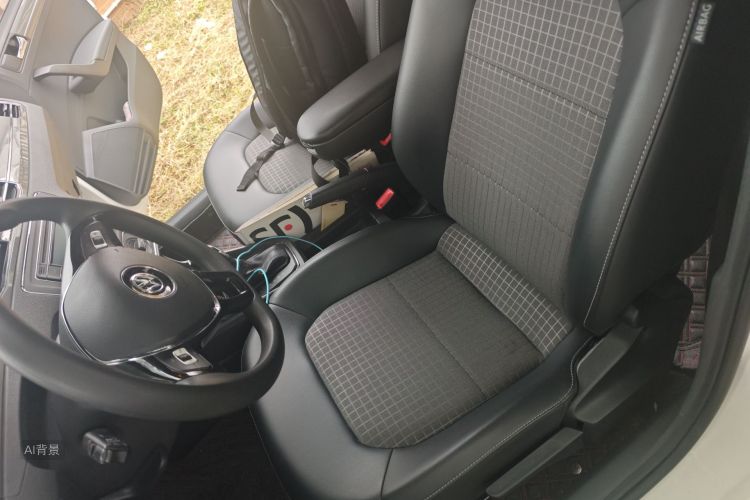 Volkswagen Santana 2020 car image #17