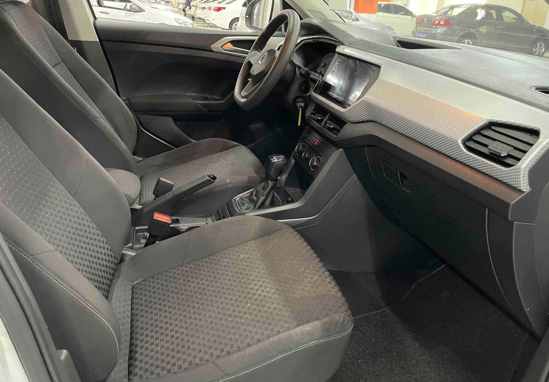 Volkswagen Tacqua 2023 imagen de coche #7